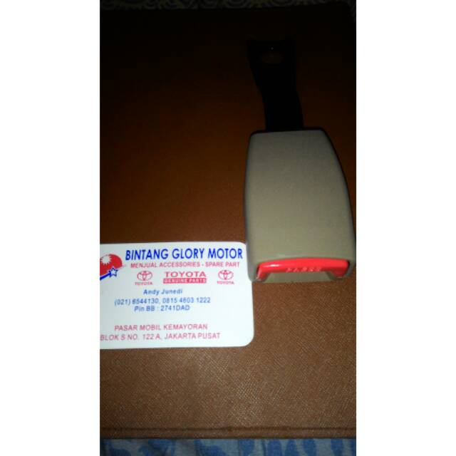 Gagang safety belt avanza ori