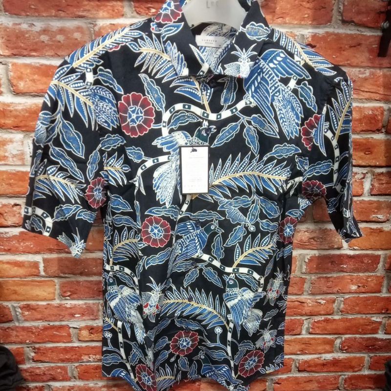 Kemeja pria/LARUSSO/10/Kemeja formal/Kemeja Batik