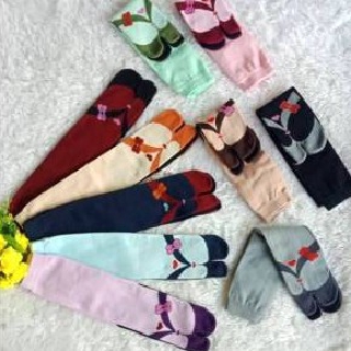 Kaos kaki muslim jempol Motif Sandal Jepit Telapak Hitam Kaos kaki muslim jempol Motif Sandal Jepit Telapak Hitam