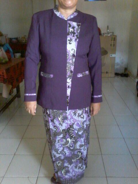 Setelan Blazer Kerja Kantor Wanita Kombinasi Batik Salem Pink
