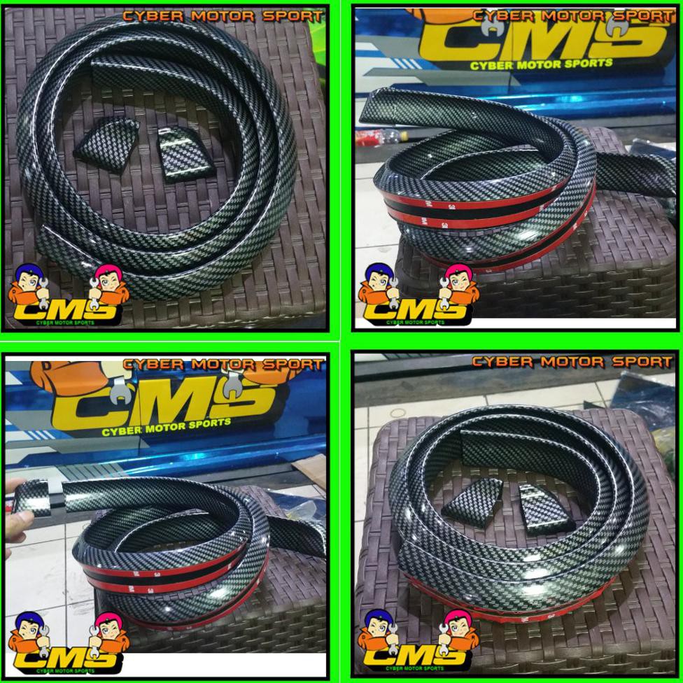 E0919 Lips Bagasi Universal Motif Carbon. Ducktail Rubber Motif Carbon. List Bagasi Sedan Universal.