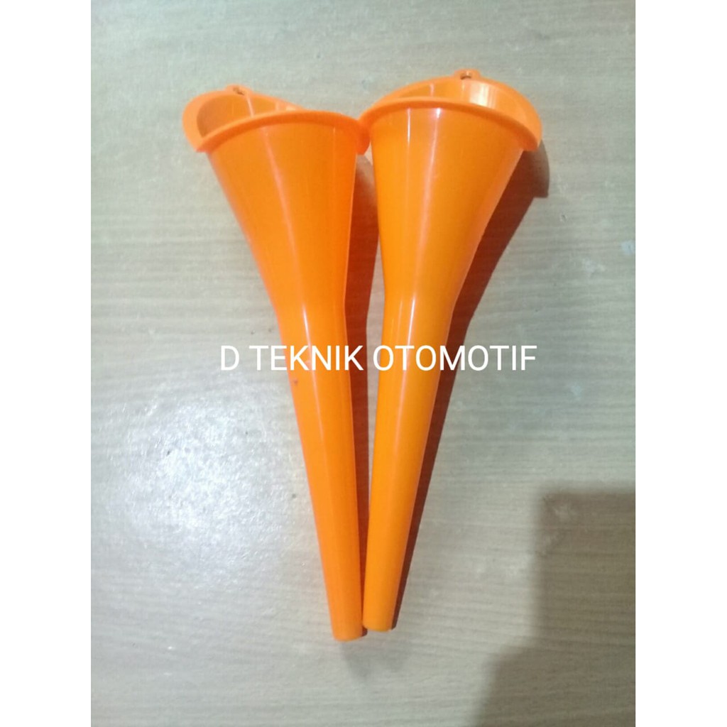 CORONG TORONG OLI MESIN MOTOR MOBIL MINYAK BENSIN PANJANG