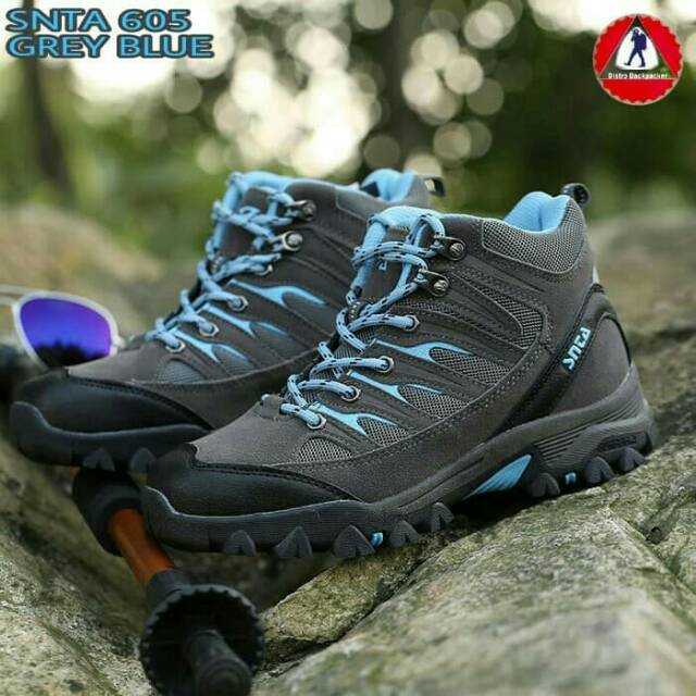 Sepatu wanita gunung wanita SNTA 605