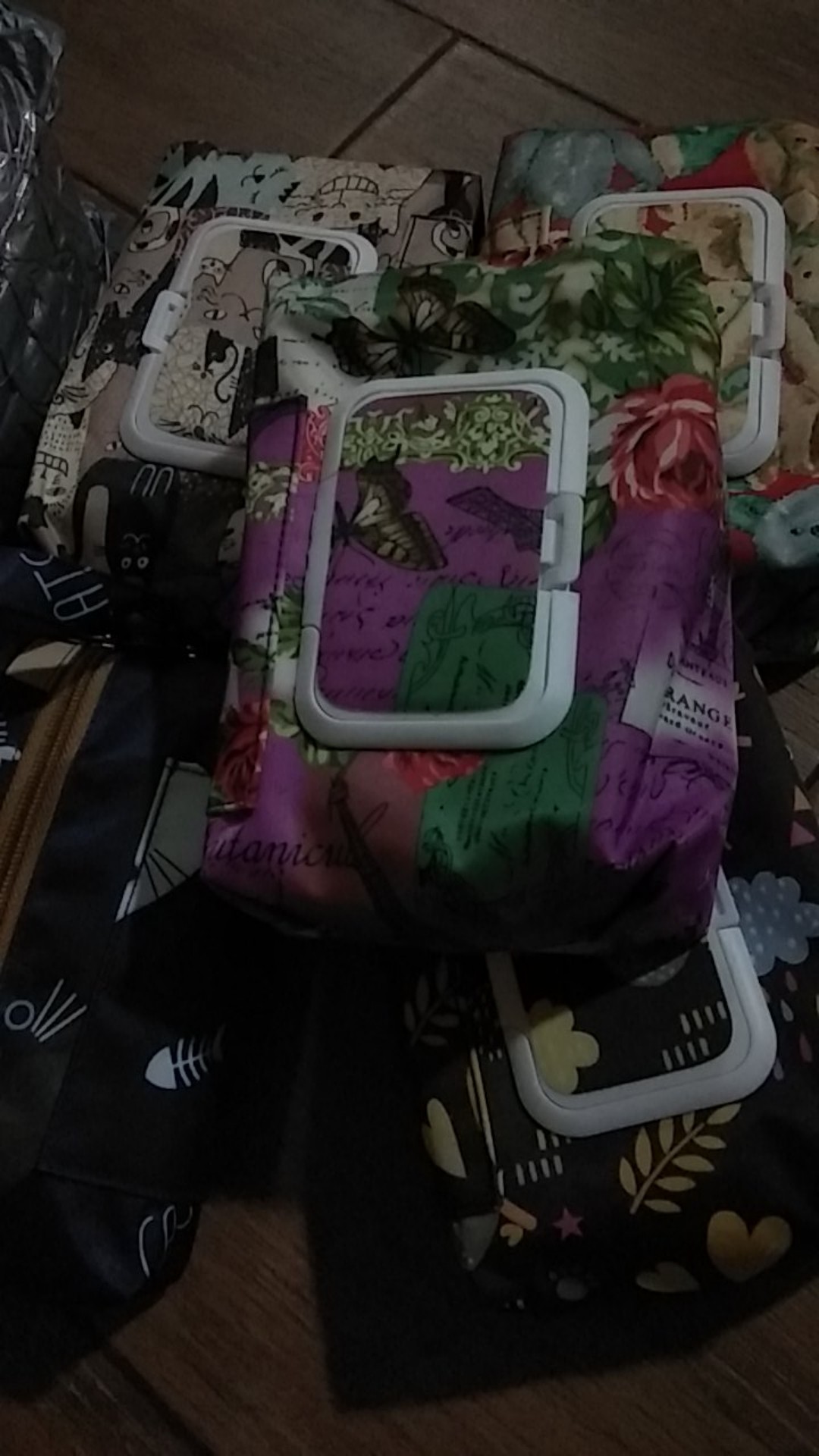 Pouch Tisu 2in1 & 3in1