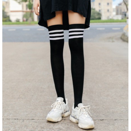 Kaos kaki  Wanita panjang sepaha di atas Lutut Over Knee Socks Korea polos strip sock-Motif 1