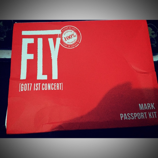 GOT7  FLY CONCERT GOODS - Passport Kit ( Mark & Jinyoung)