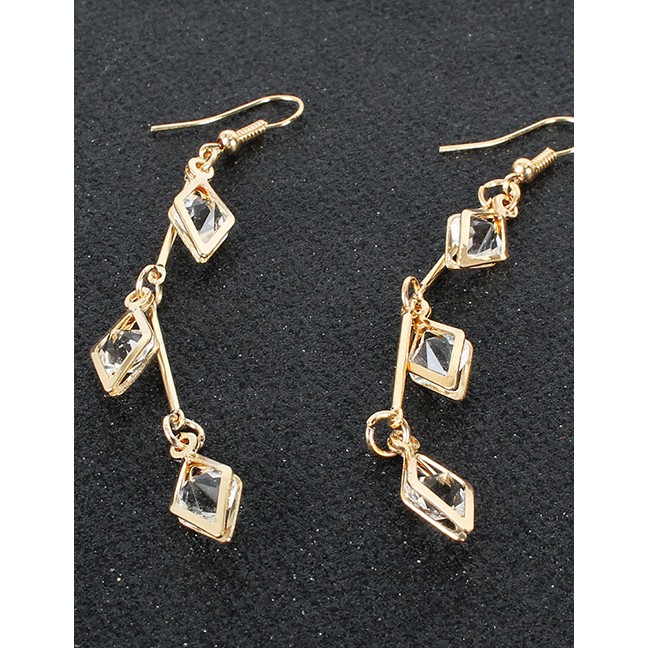 LRC Anting Gantung Fashion Golden Geometric Alloy Diamond Earrings K44453