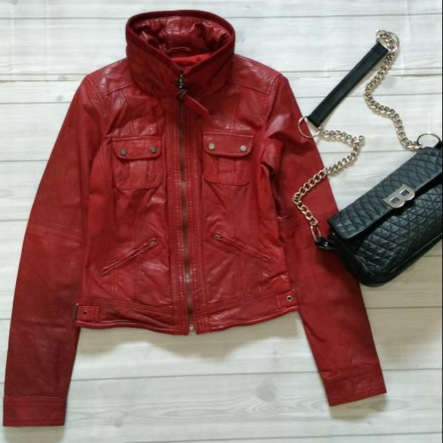 PRELOVED Bershka Genuine Leather Jacket Jaket Kulit Asli wanita