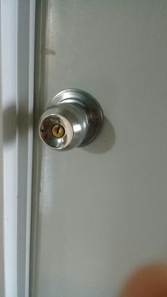 Kunci Pintu Kamar Mandi Bulat Onat / Tarikan Gagang Handle Putar Stainless