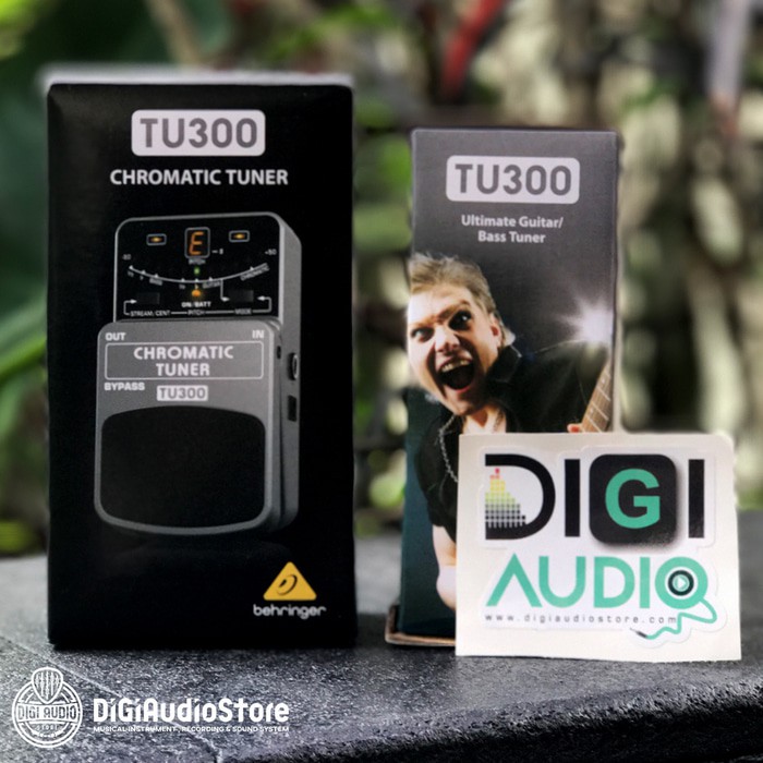 Behringer TU300 Bass & Guitar Tuner Effects Pedal Stompbox