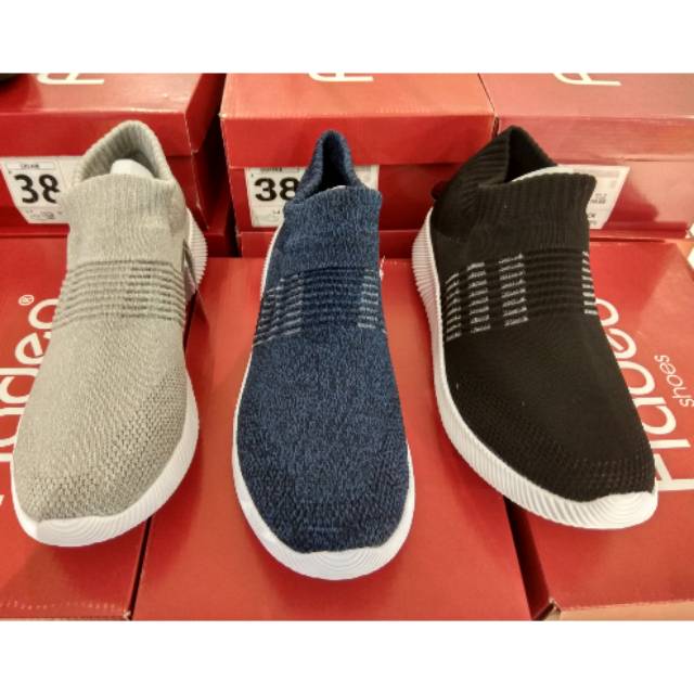 Sneaker wanita fladeo