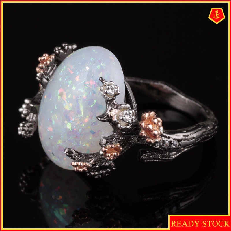 [Ready Stock]Creative Elegant Flowers Opal Ring Black Gold Color Separation