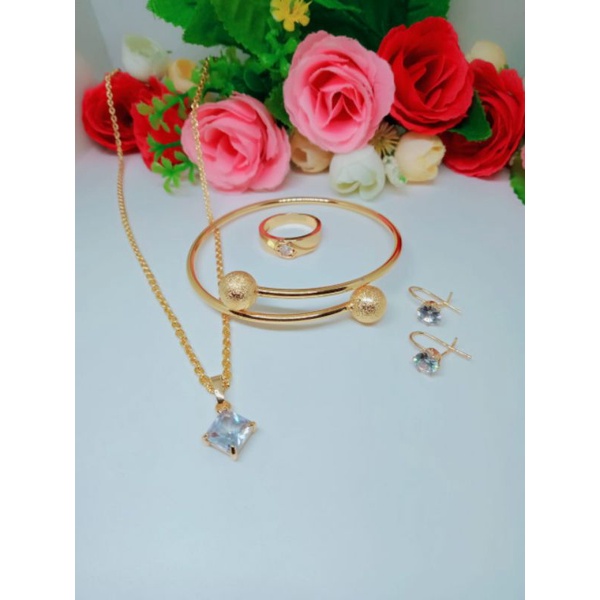 set perhiasan wanita mata satu