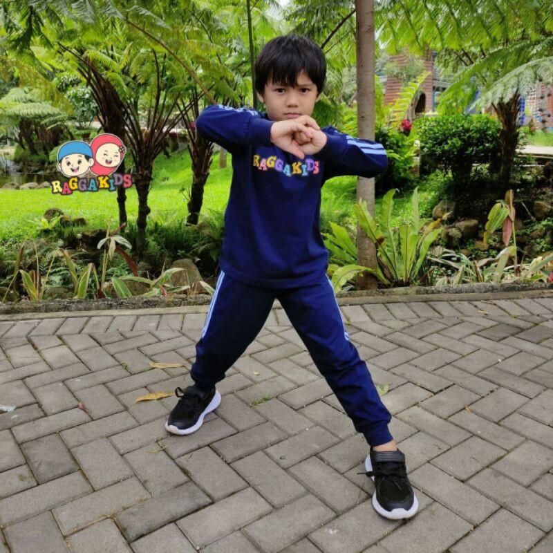 Set training olahraga anak laki laki RAGGAKIDS / kaos olahraga cowok Raggakids