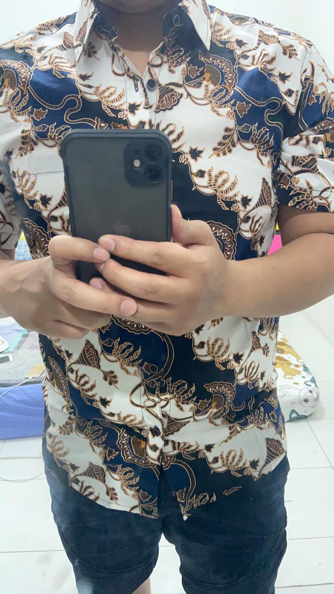 [gridline - S106 Maroon & Navy Kemeja Batik Slimfit Pria Katun Lengan Pendek Match