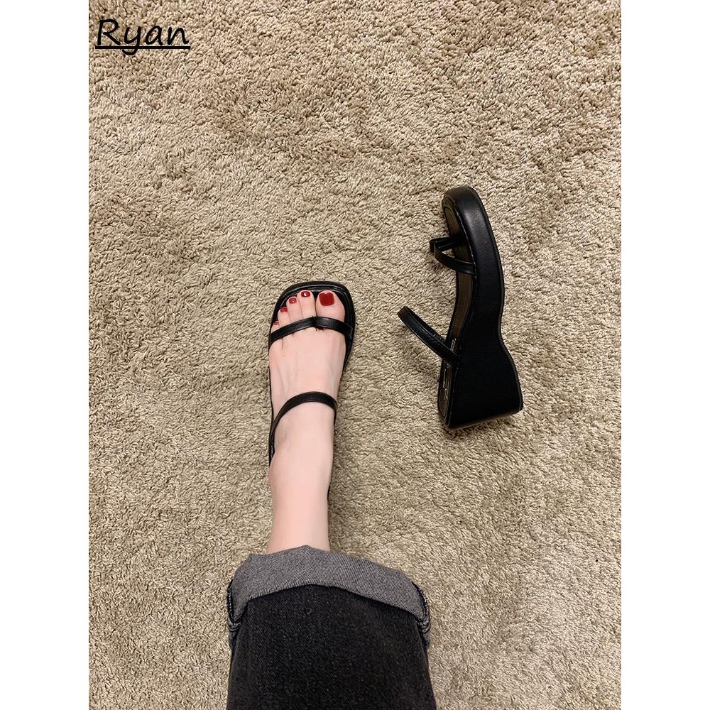 Wedge heel Sandal  jepit  Perempuan 2021 versi musim panas 