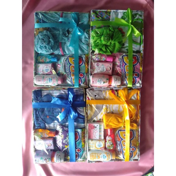 parsel bayi cewe/cowo murah gift baby kado bayi