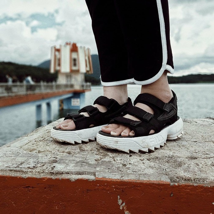 fila disruptor 2 sandals