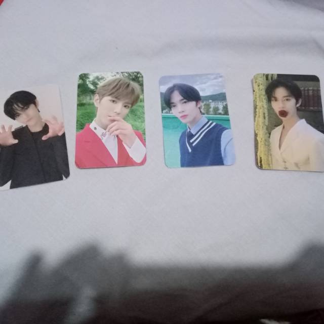 Photocard Bae jinyoung dan Kim yonghee