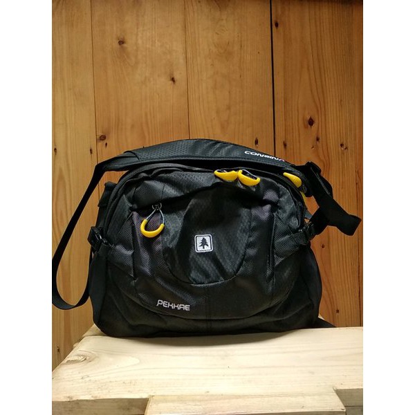 TAS SLEMPANG CONSINA PEKKAE