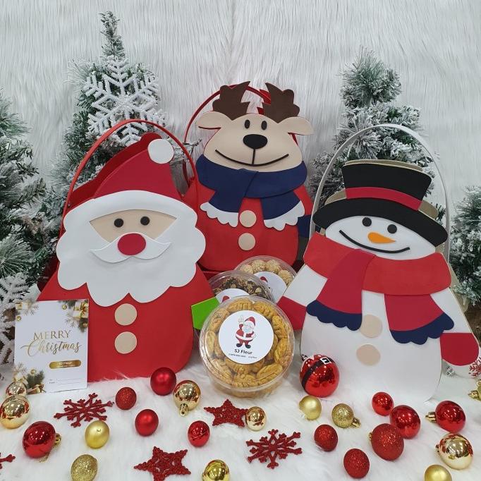 

PAKET DEKORASI HAMPERS NATAL CHRISTMAS PARCEL HADIAH 65 DF161DSD