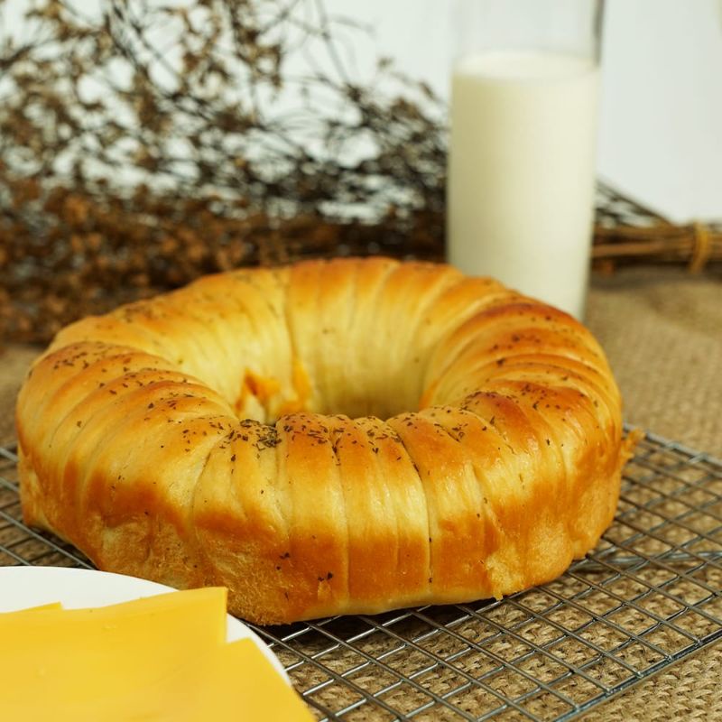 

Cheese Roll Bread Original