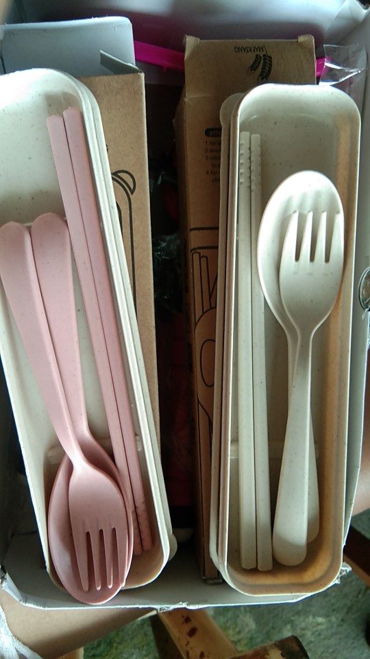 Set Peralatan Makan Gandum 3 In 1 (ada Kotak)