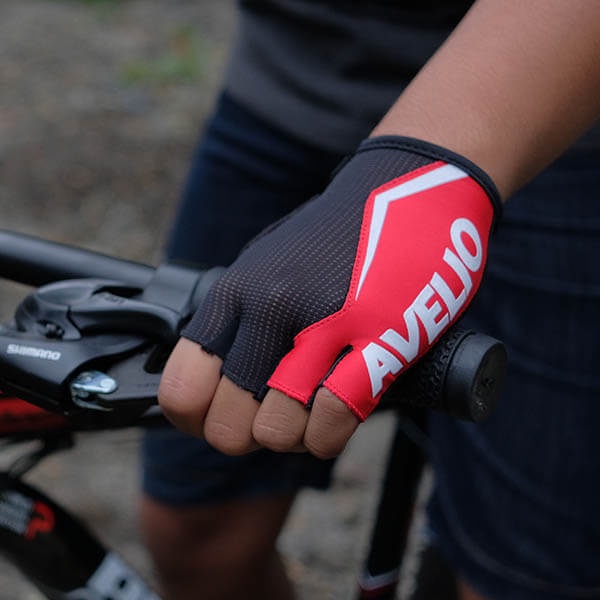 SARUNG TANGAN SEPEDA AVELIO