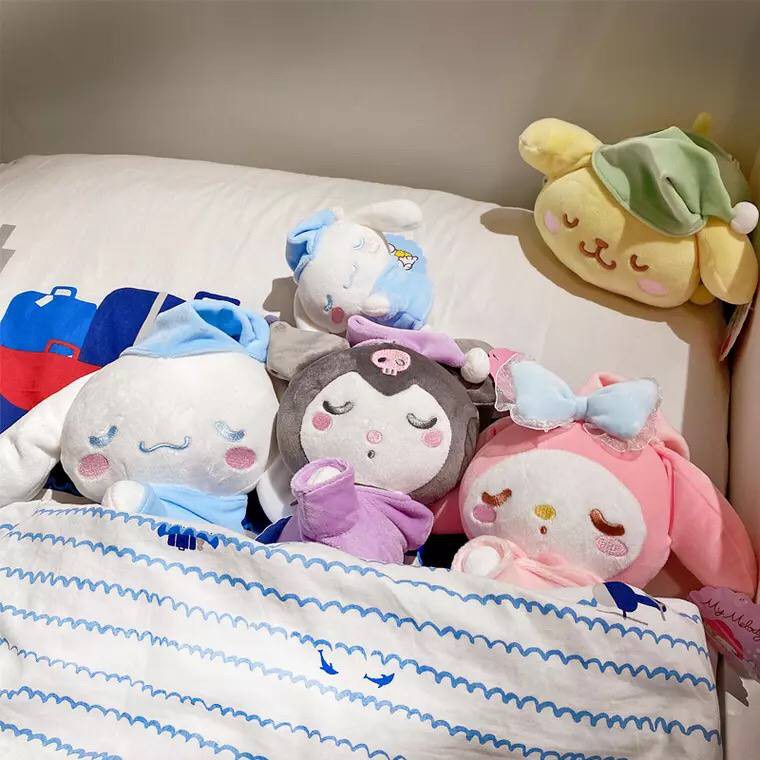 BONEKA KUROMI HELLO KITTY MELODY CINNAMOROLL POMPOMPURIN IMPOR LEMBUT