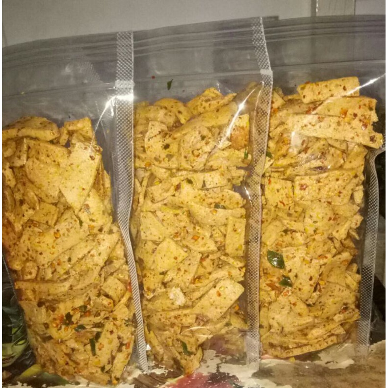 

Basreng pedas daun jeruk 100gr