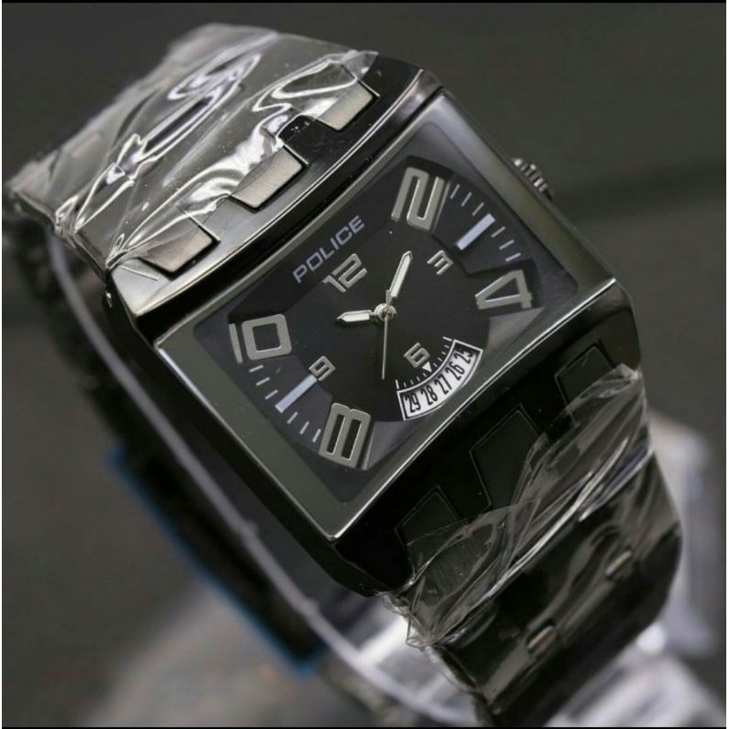 jam tangan terbaru P0LICE D.4.5cmIDR 140.000