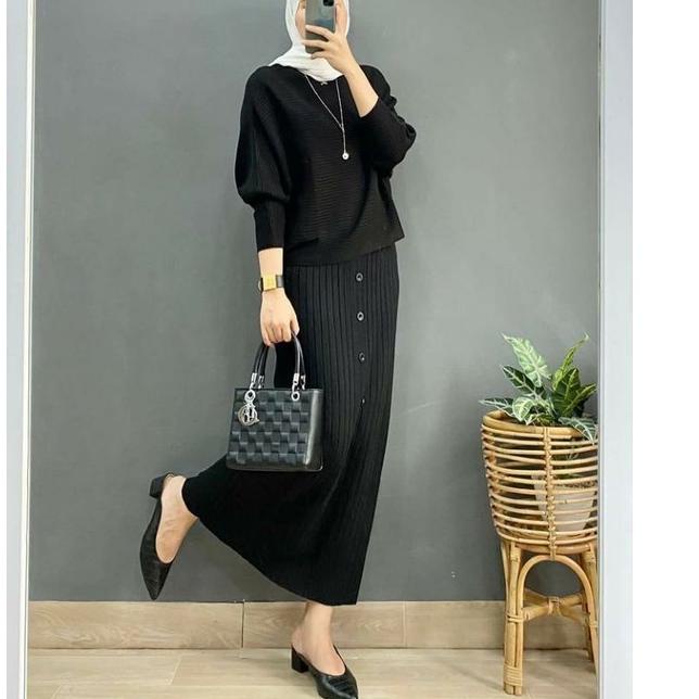 Flash Sale SET ANYA KNIT JUMBO/ SETELAN BAJU MUSLIM / Oneset muslimah jumbo bahan rajut import set r