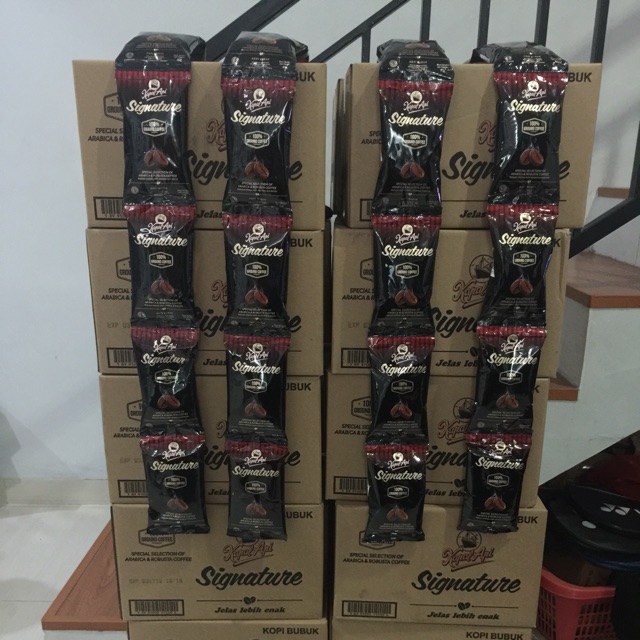 Kopi kapal api signature paket 100 pcs @ 65 gram