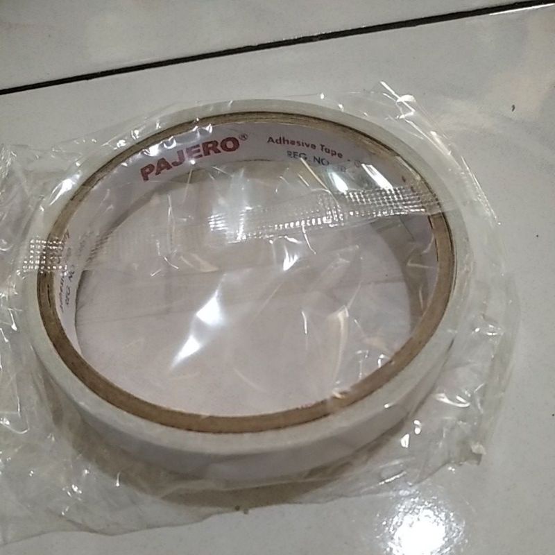 

1 Roll Double tape double side merk random 12mm