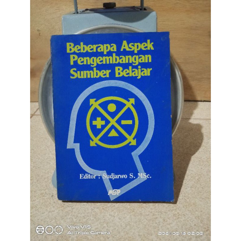 buku pengembangan sumber belajar