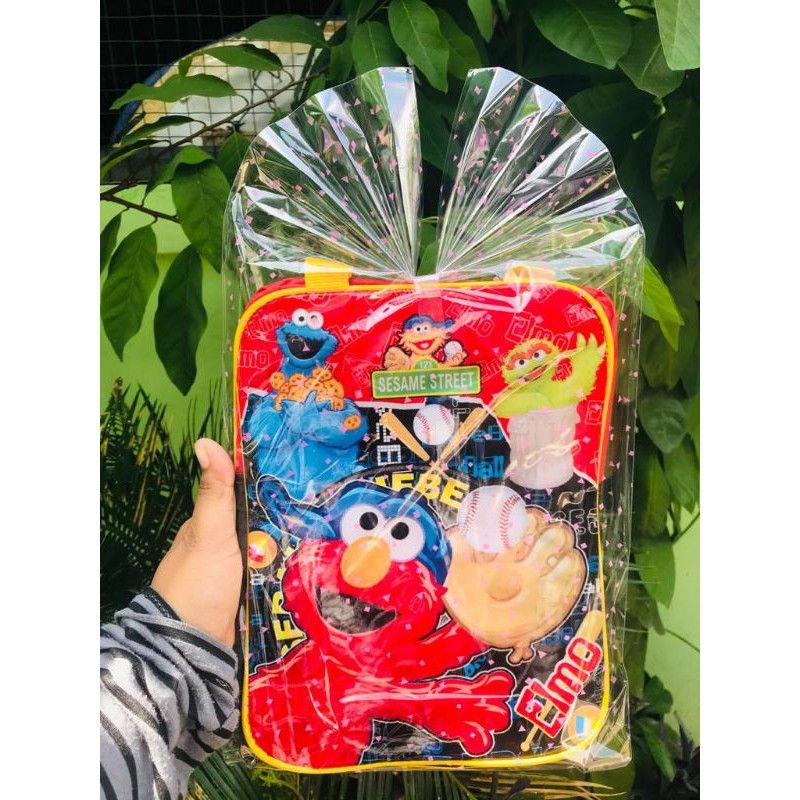 

PARCEL SNACK SOUVENIR ULANG TAHUN BINGKISAN
