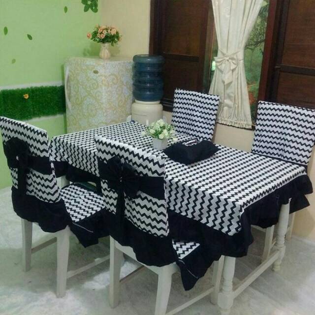 taplak meja makan +4 sarung kursi