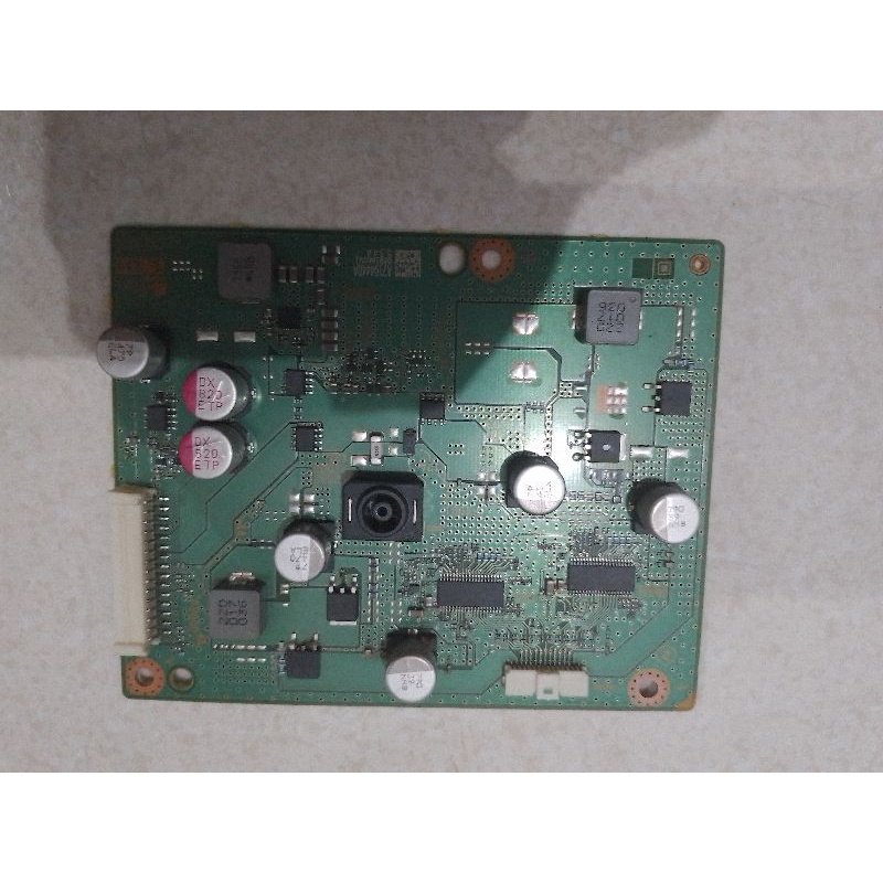 Inverter Sony 49X7500E