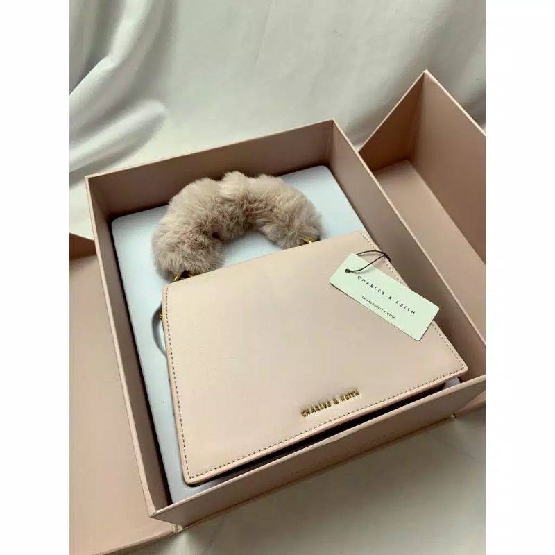 Tas Charles&Keith Gift Set (App Exclusive)