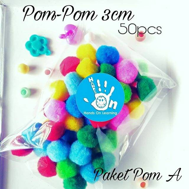 

Pom pom 3cm 50 pcs