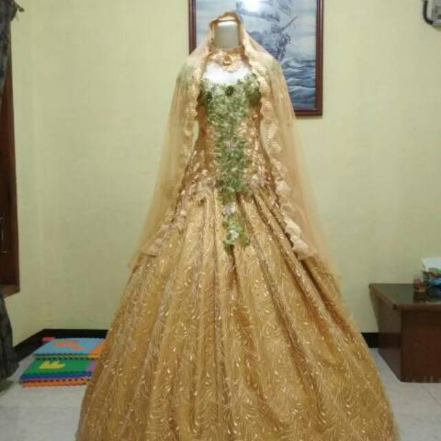 Gaun pengantin barbie bunga 3D tile akar mutiara / gaun preweding