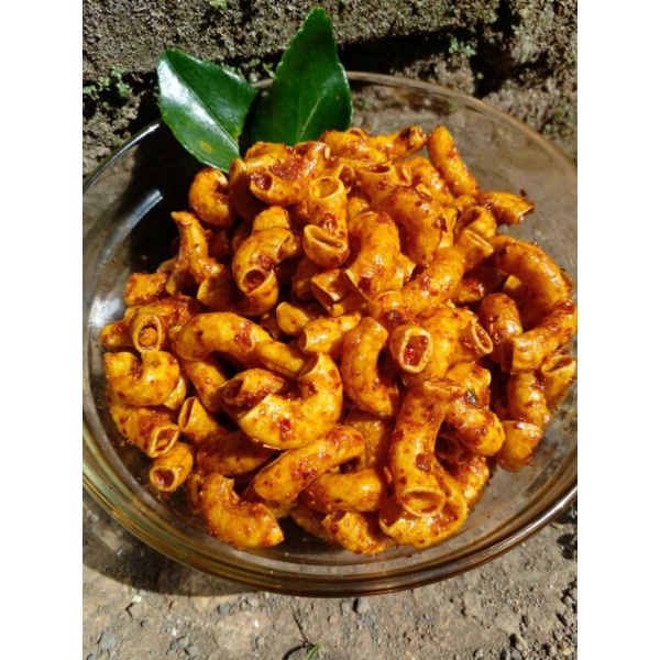 

MAKARONI RENYAH/ MAKARONI BANTET PEDAS DAUN JERUK