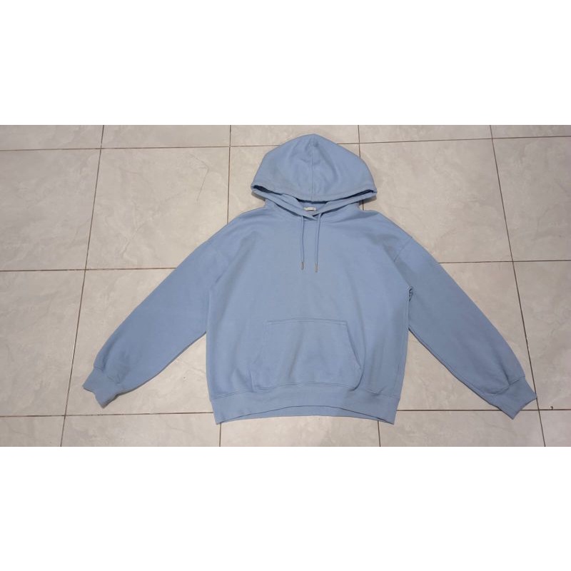 HODIE UNIQLO