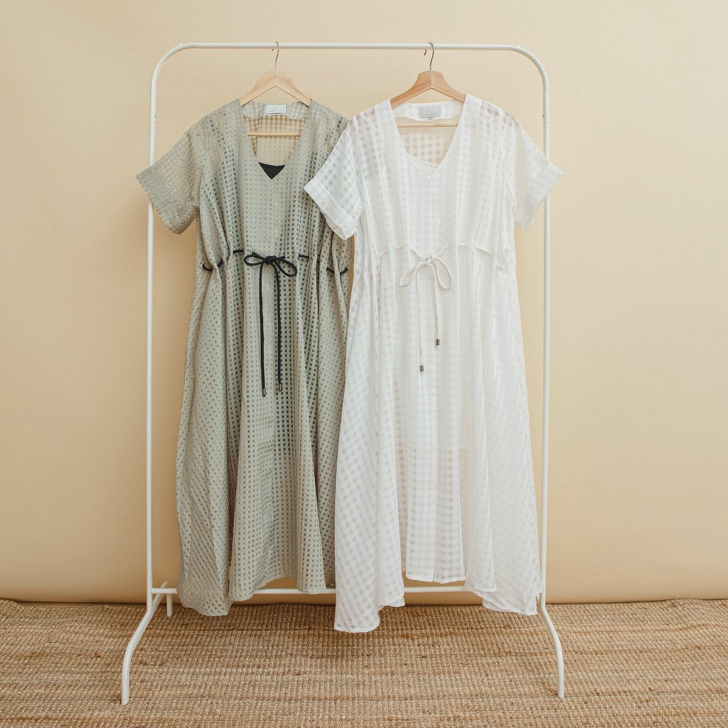 Kurono Dress (Midi) / Dress bahan organza /