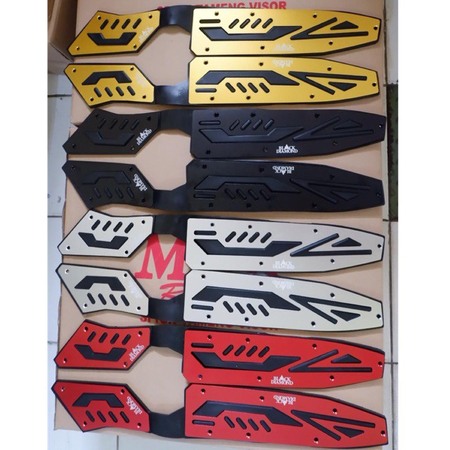 BORDES ADV 150/PIJAKAN KAKI/ALAS KAKI ADV150
