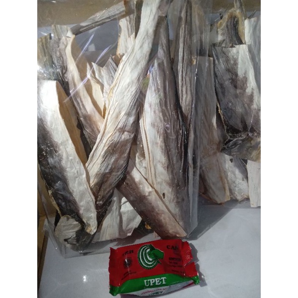 

KERUPUK KULIT IKAN SUPER MENTAH