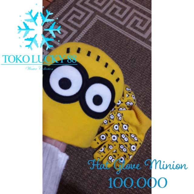 Topi Sarung Tangan Minion