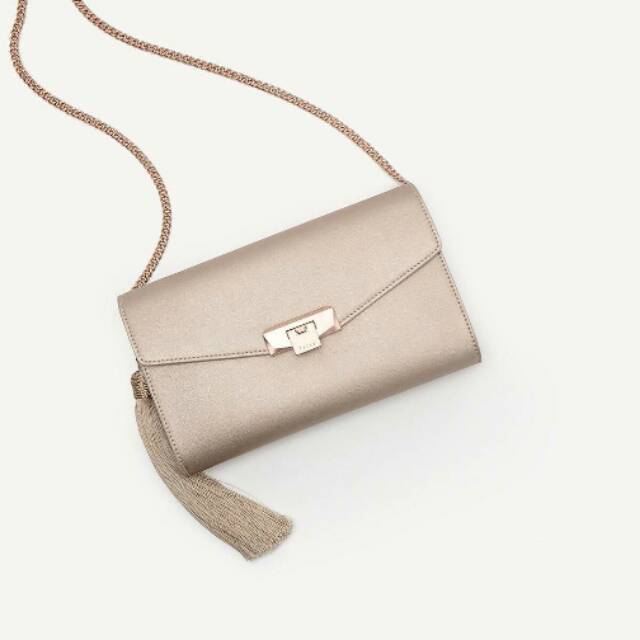 Pedro Tassel Envelope Sling