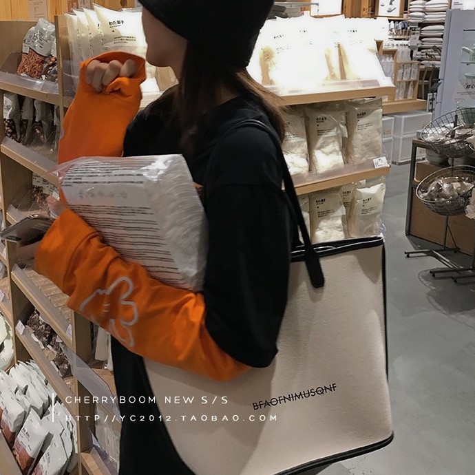 Tas Tote Bag Wanita Mesie Kanvas Polos Putih korean Totebag Import / Tas bahu korea canvas korean