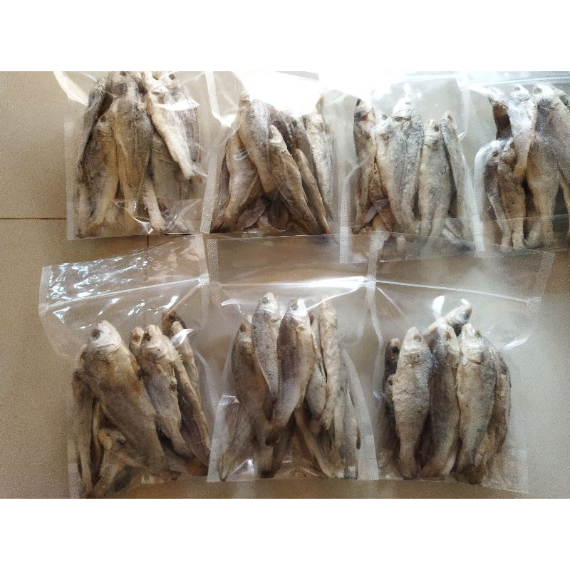 

IKAN ASIN KEPALA BATU SUNGSANG SUMATERA SELATAN